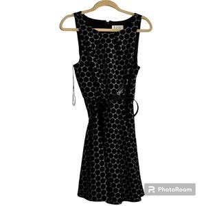 NWT Elle Woman's Black White polka Dot Retro Chic Belted Tank Dress Sz 4
